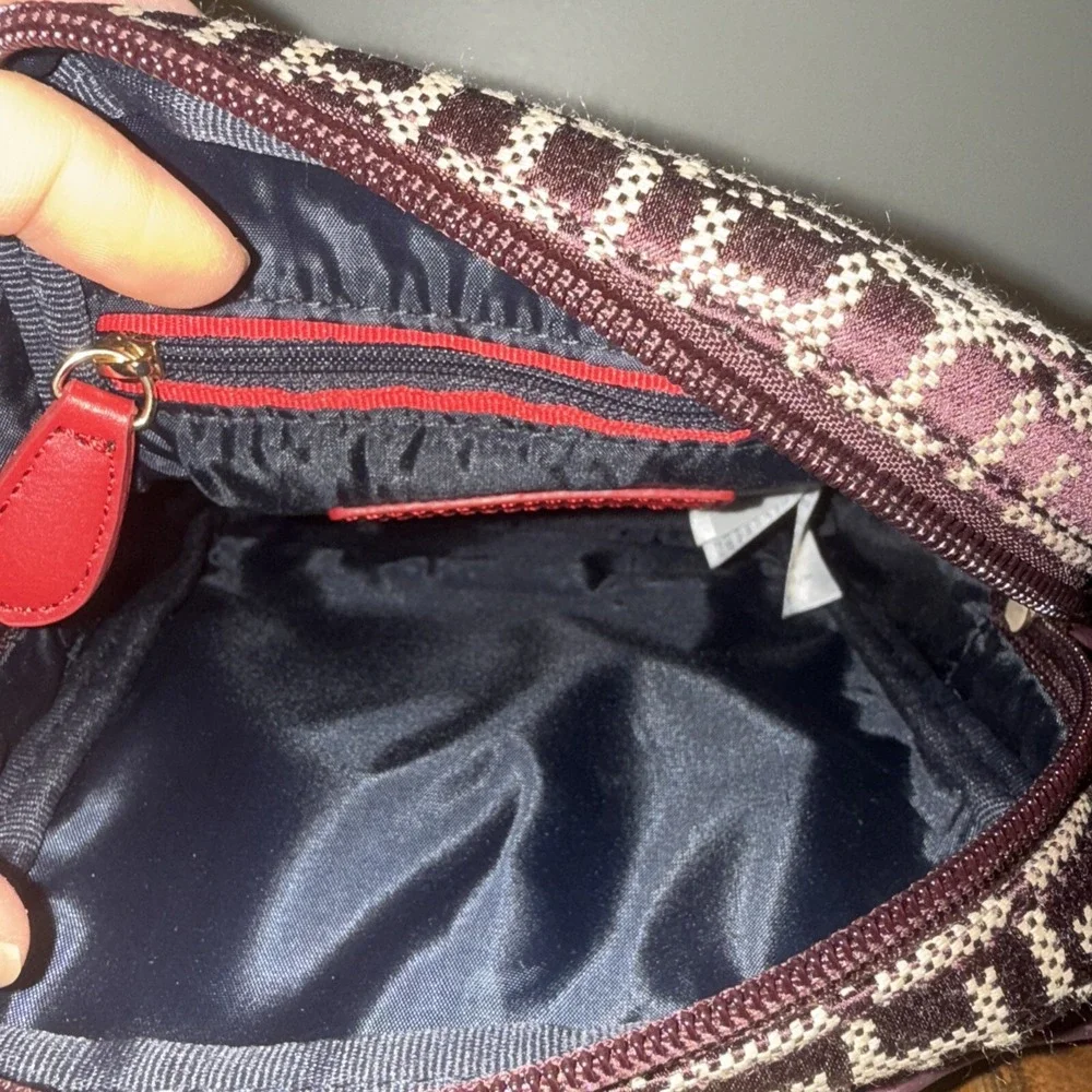 Tommy Hilfiger Women's‎ Crossbody Bag With Logo Maroon New